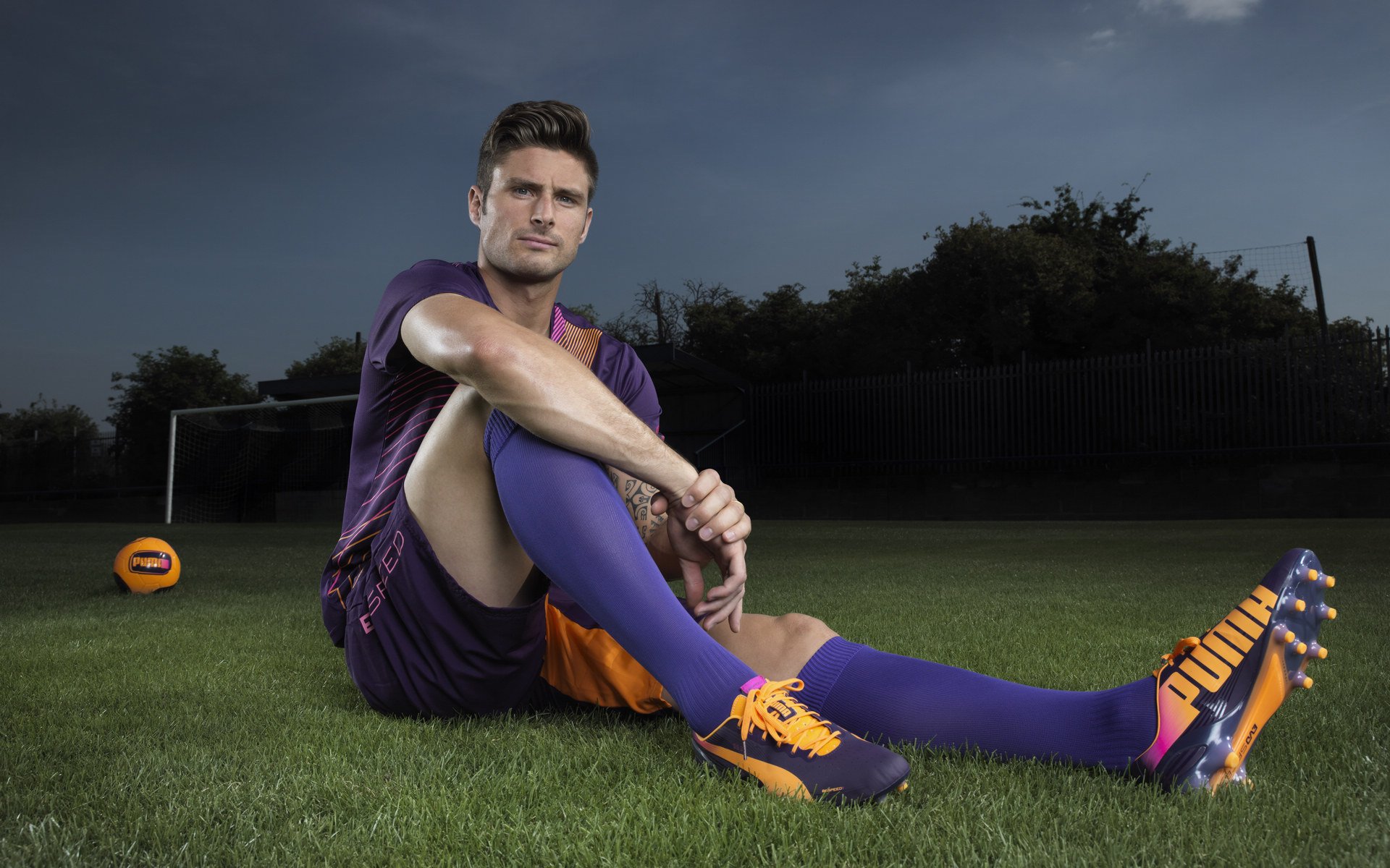 球员故事：从菜鸟到巨星的励志史诗，球员的经历