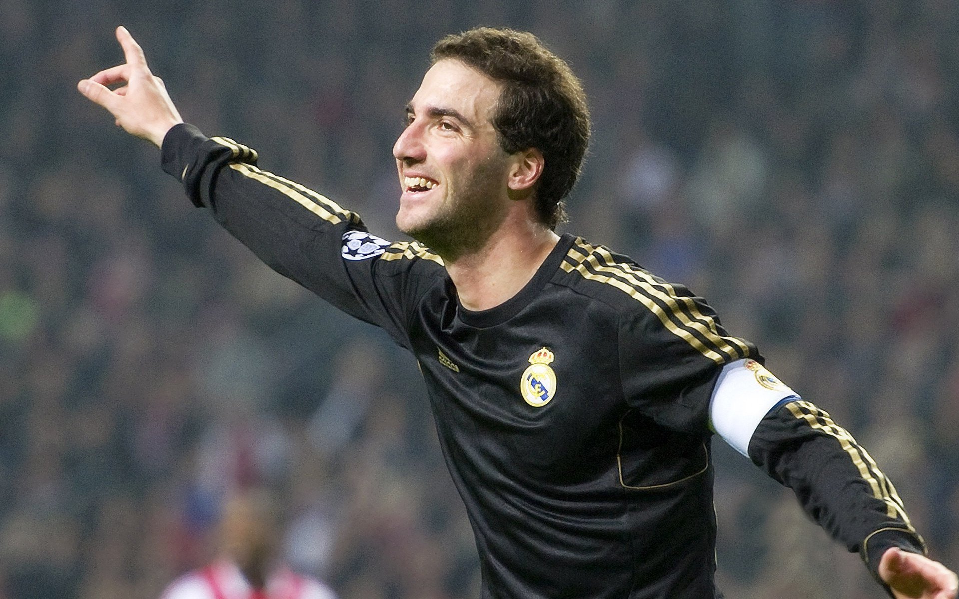 西甲劲旅获胜，专家解读全场，西甲精彩